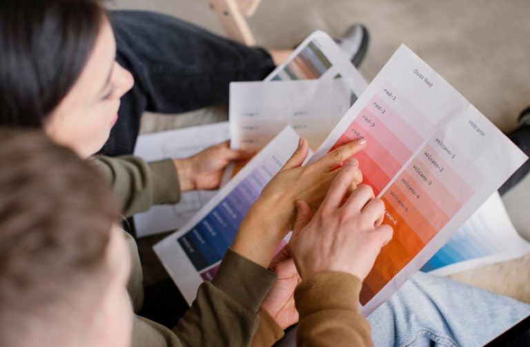 Co oprócz wizytówek? Gadżety i materiały reklamowe potrzebne nowej firmie